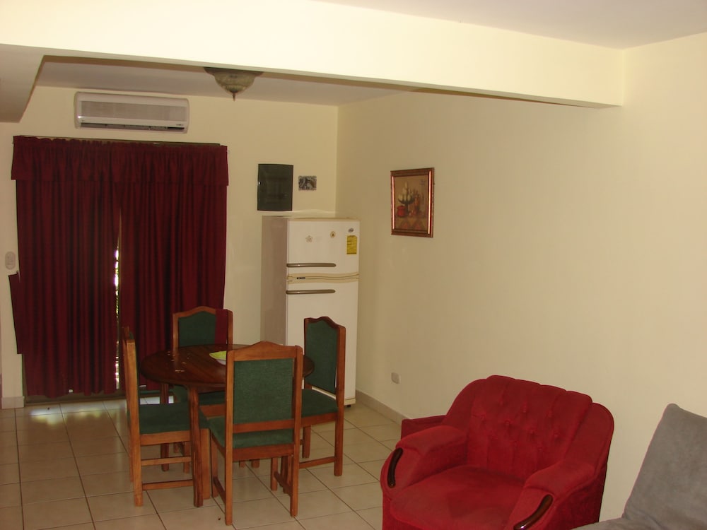 Villa Riviera
