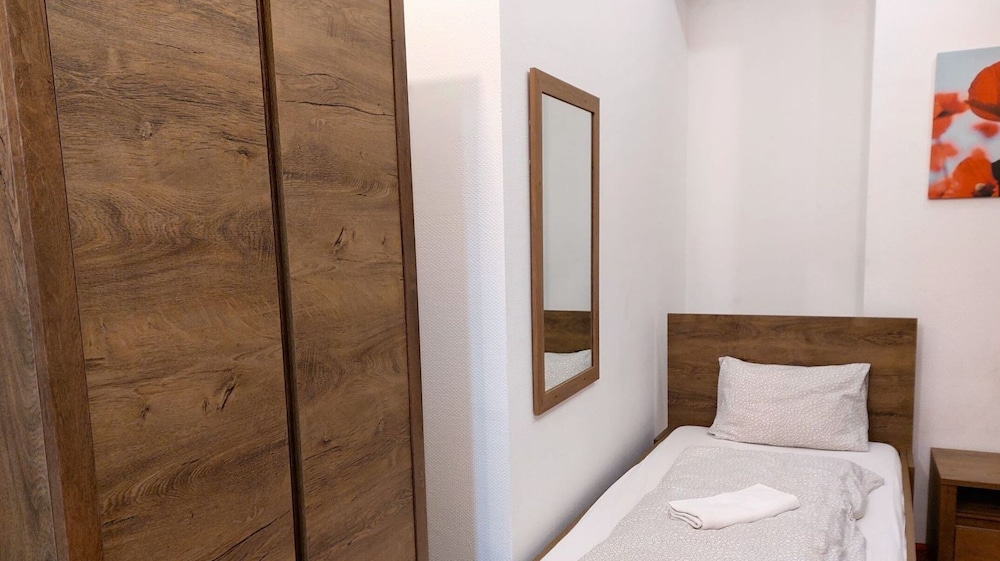 BlackSheep Budapest Smart Rooms view 4