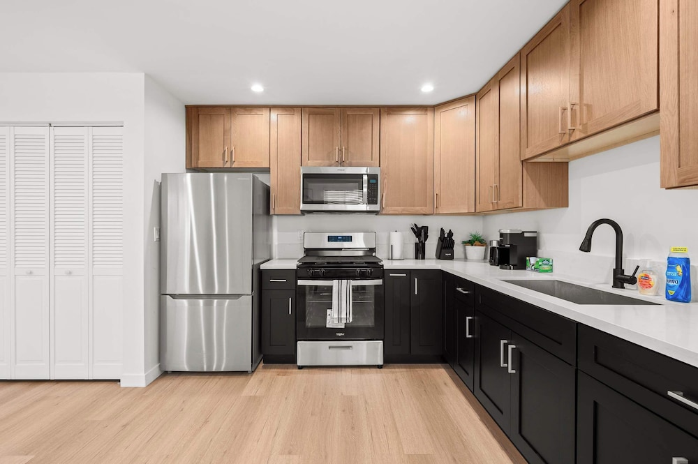 Family Friendly Retreat w Luxury Amenities