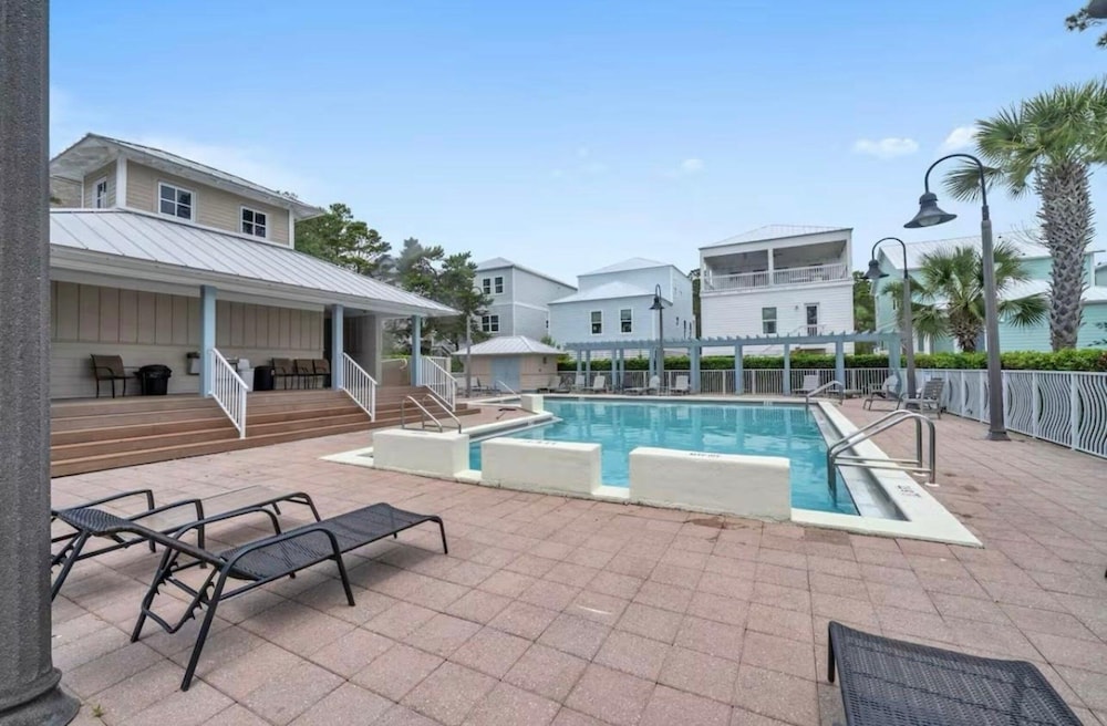 Pet Friendly Beach Retreat on 30a - Sleeps 14