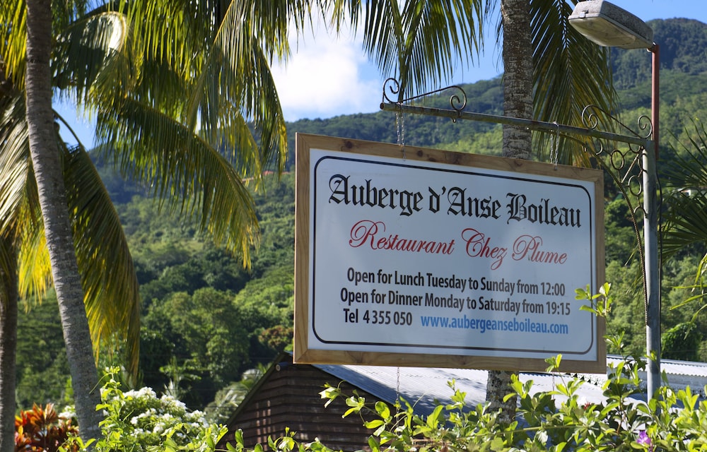 Auberge Chez Plume