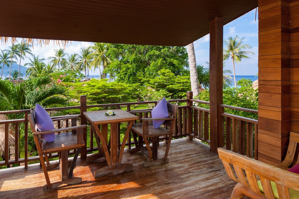 Palm Leaf Resort