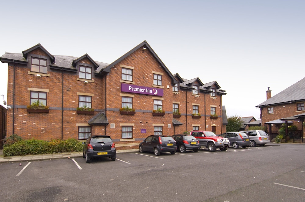 Premier Inn Wigan - M6 Jct 27, photo 6