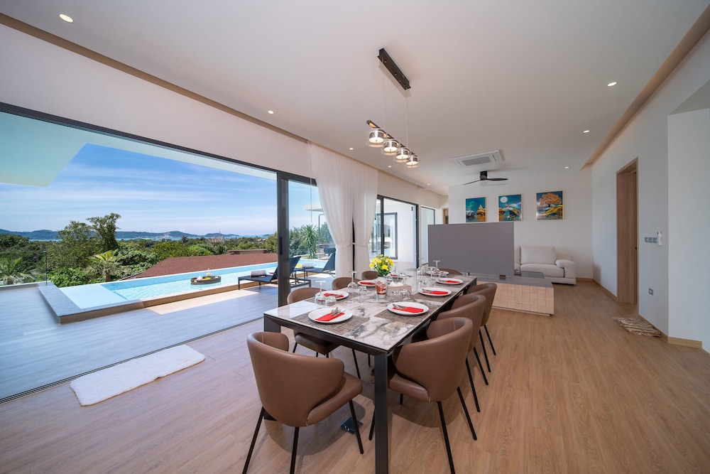 The Salin Seaview Villas