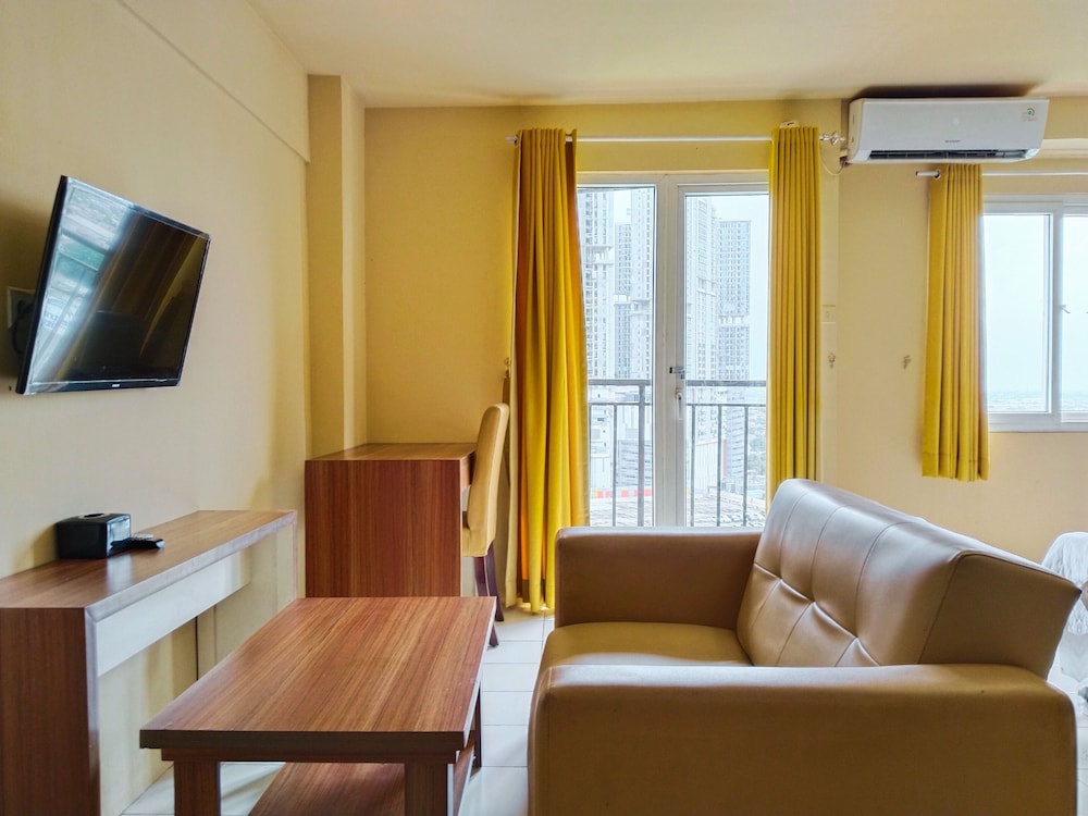 Amerta Room Apartemen Mutiara by Cocotel