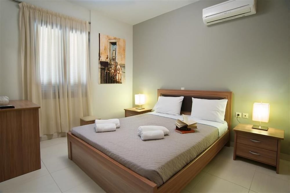 G Living 365 view 5