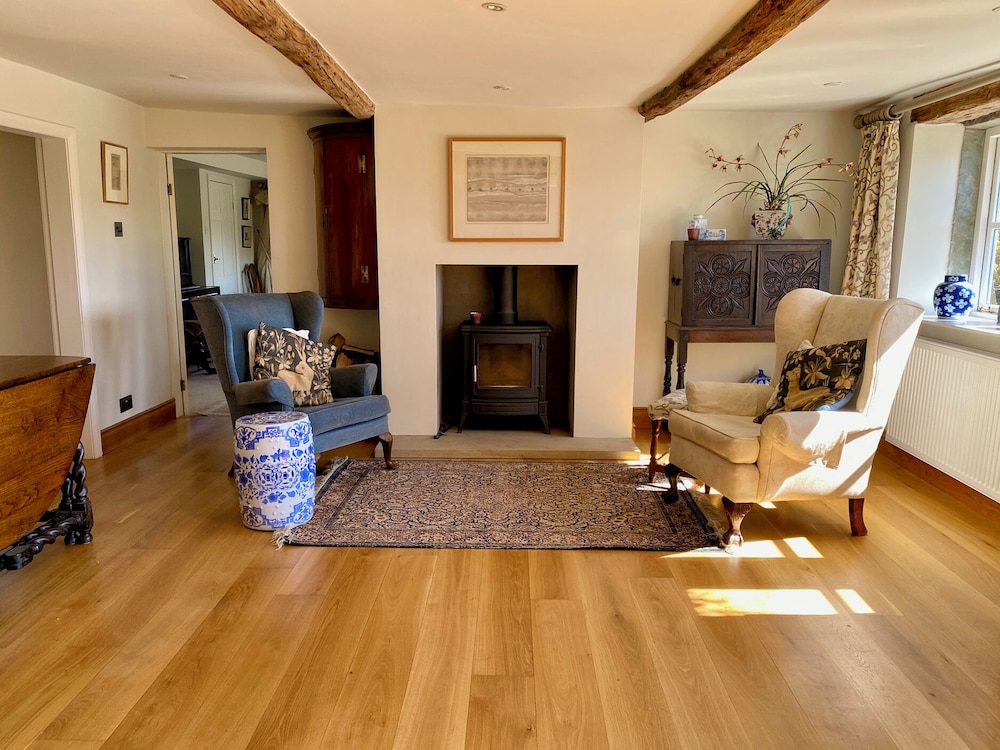 Woodlea Cottage