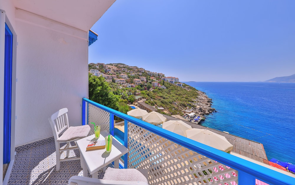 Arpia Hotel - Image 11