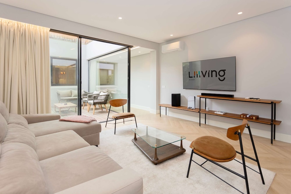 Liiiving in Porto - Pool Paradise Apartment B