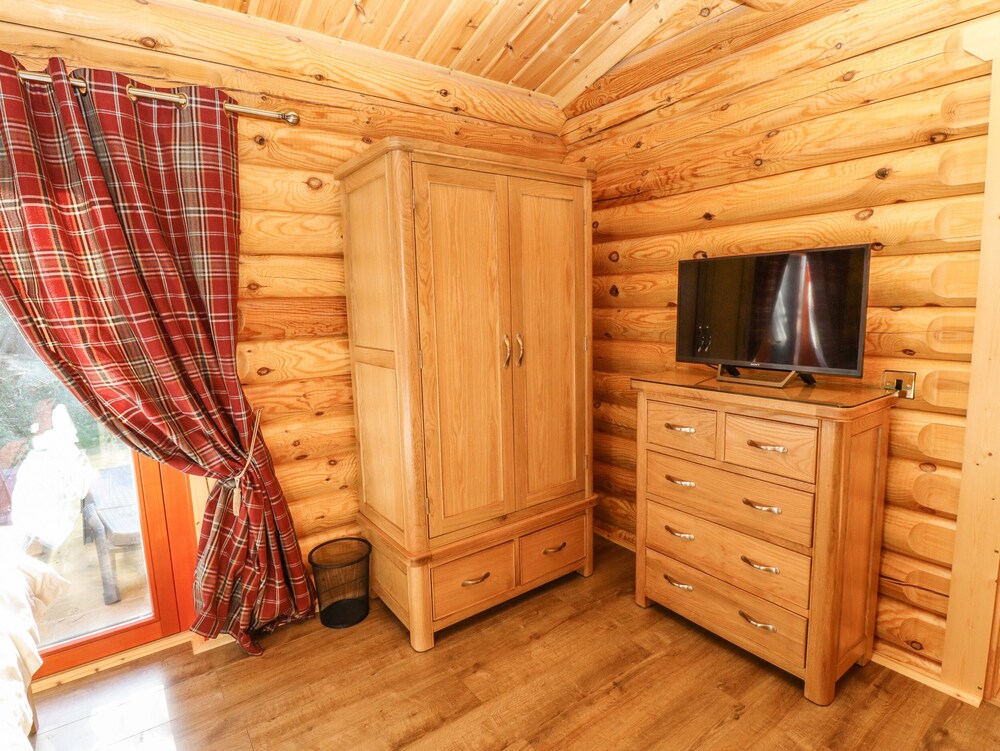 Rowan Lodge