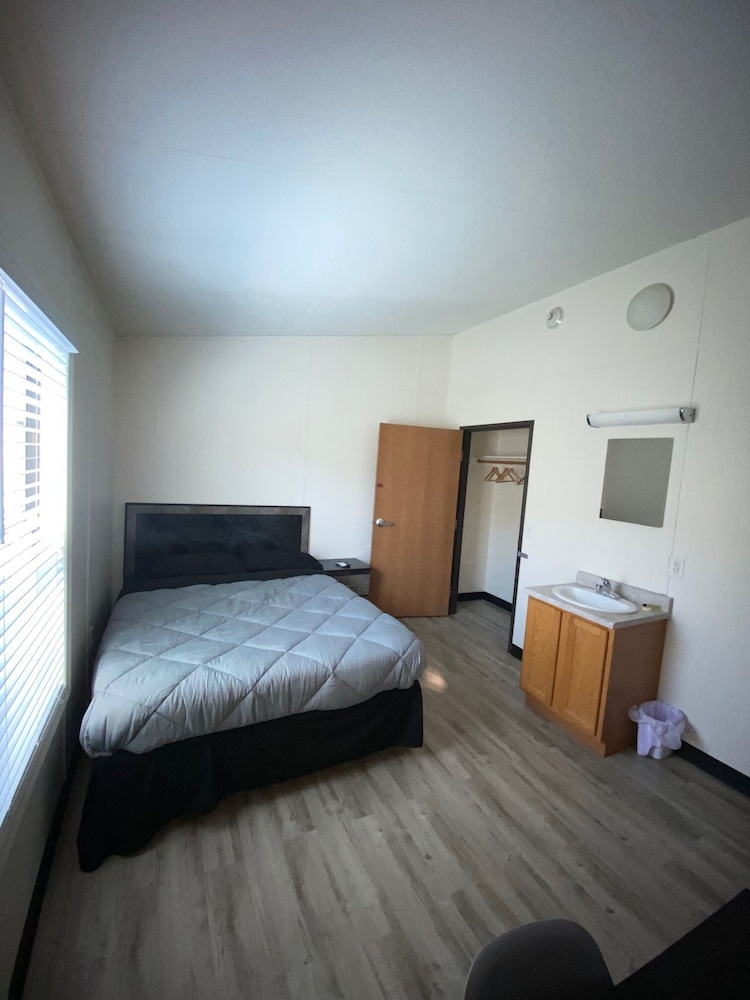 Ibex  Workforce Housing view 4