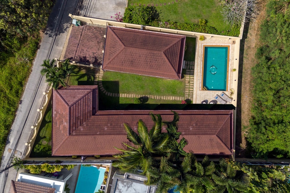 Garden bungalows 4br with private pool view 3