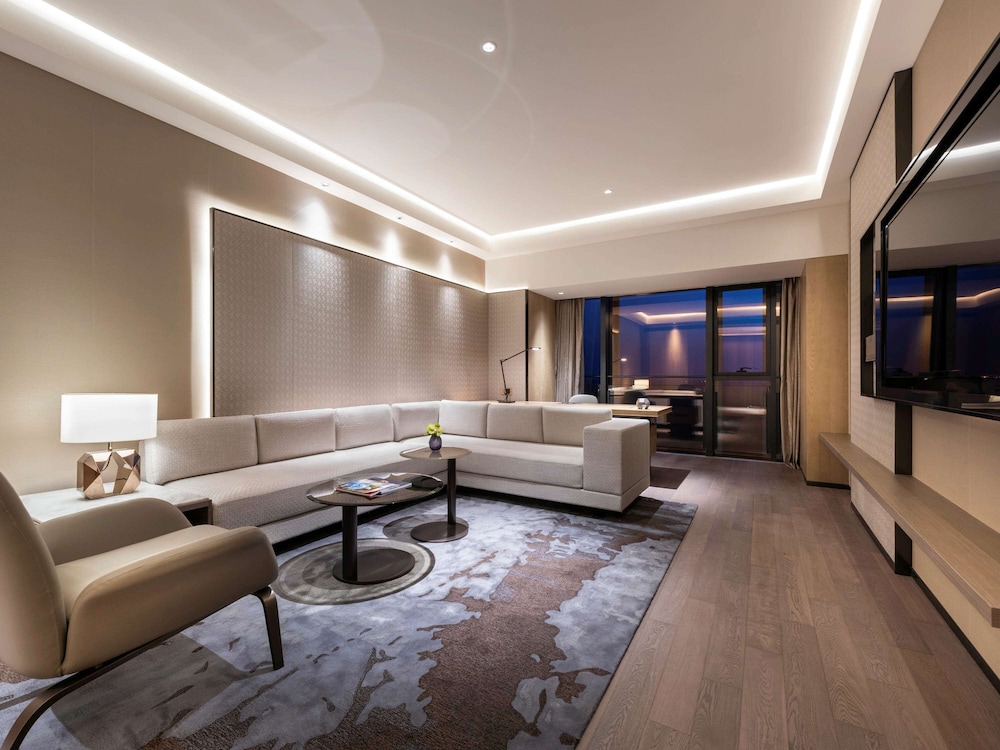 Grand Mercure Shanghai Lingang 13