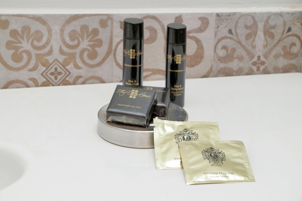 Rm-h501-pale6h3 Monti Apartments - M12