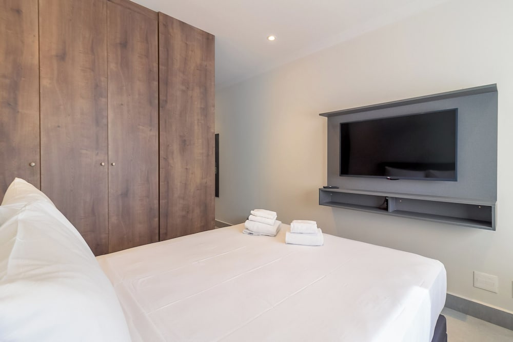 360 Liberdade by Housi