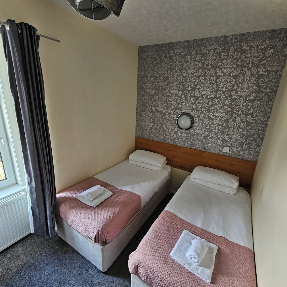Glenmoore Guest House view 5