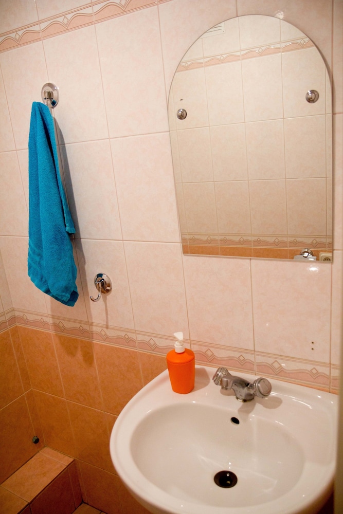 Guest House Alyans