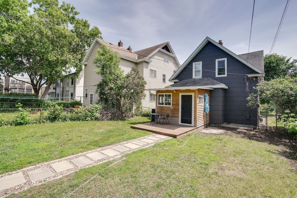 Pet-friendly Saint Paul Home Near Allianz Field!