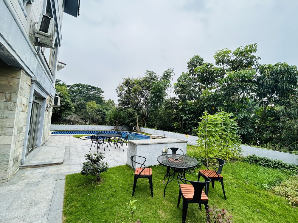 Milake Holiday Villa