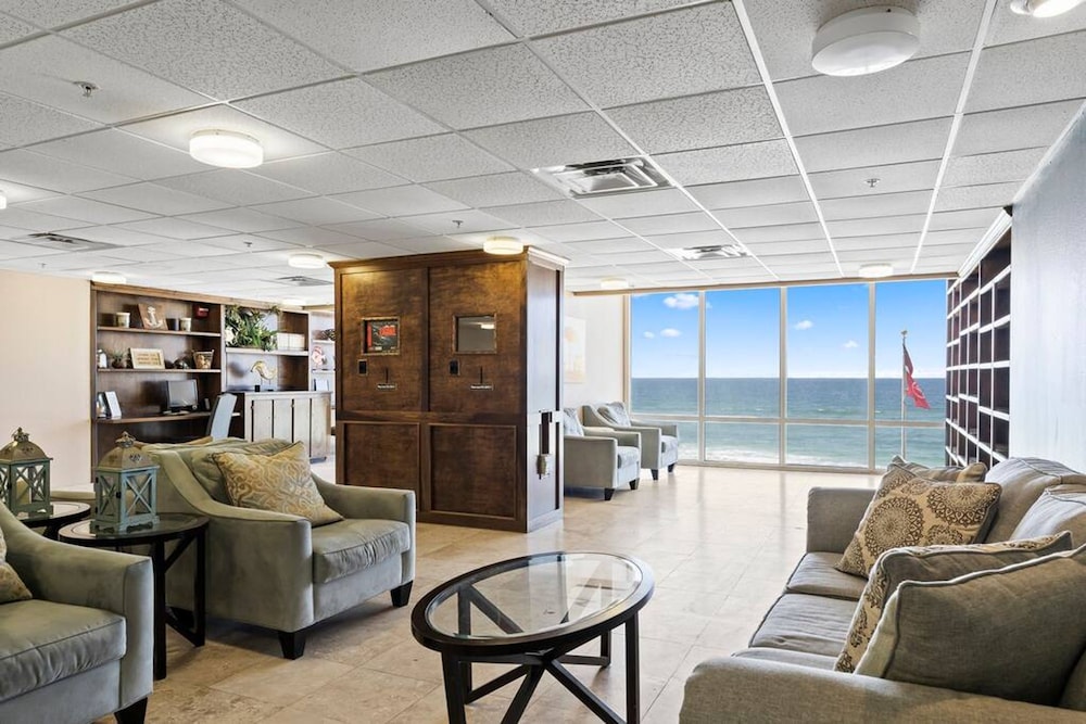 Snowbirds Land on the 29th Floor for the Winter