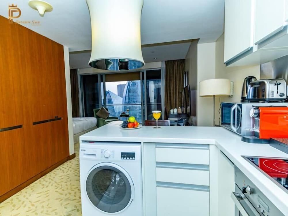 Paradise View Holiday Homes L.L.C.