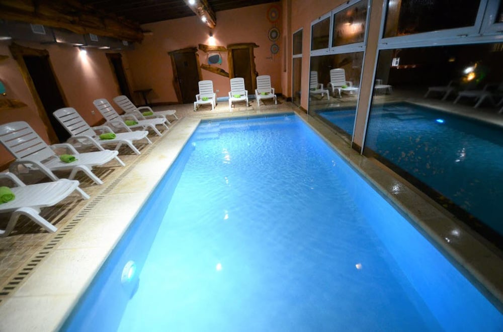 Ruca Haian. Cabañas Spa & Restó. Tandil