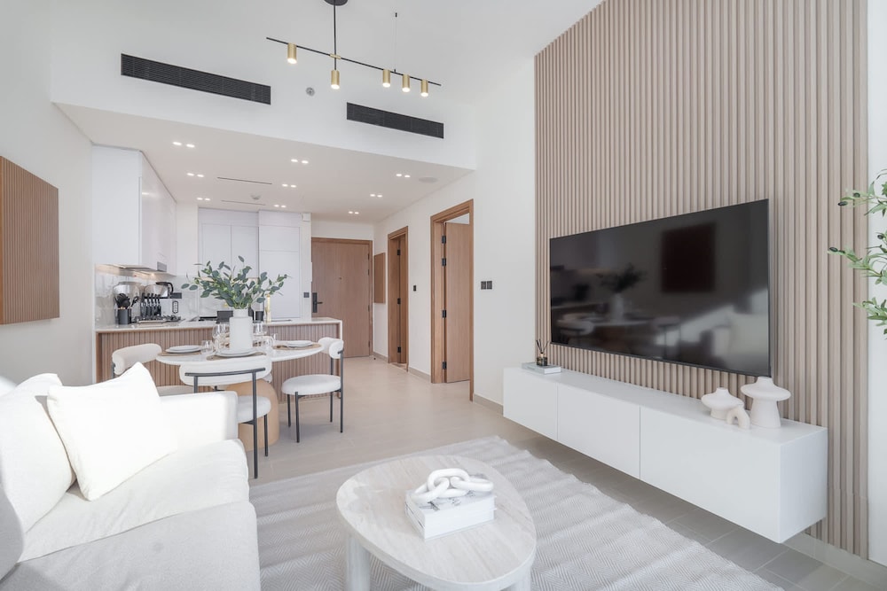 Ravishing 1 Bedroom in Binghatti Amber