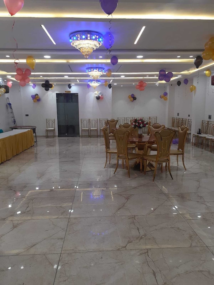 HOTEL AMARESH