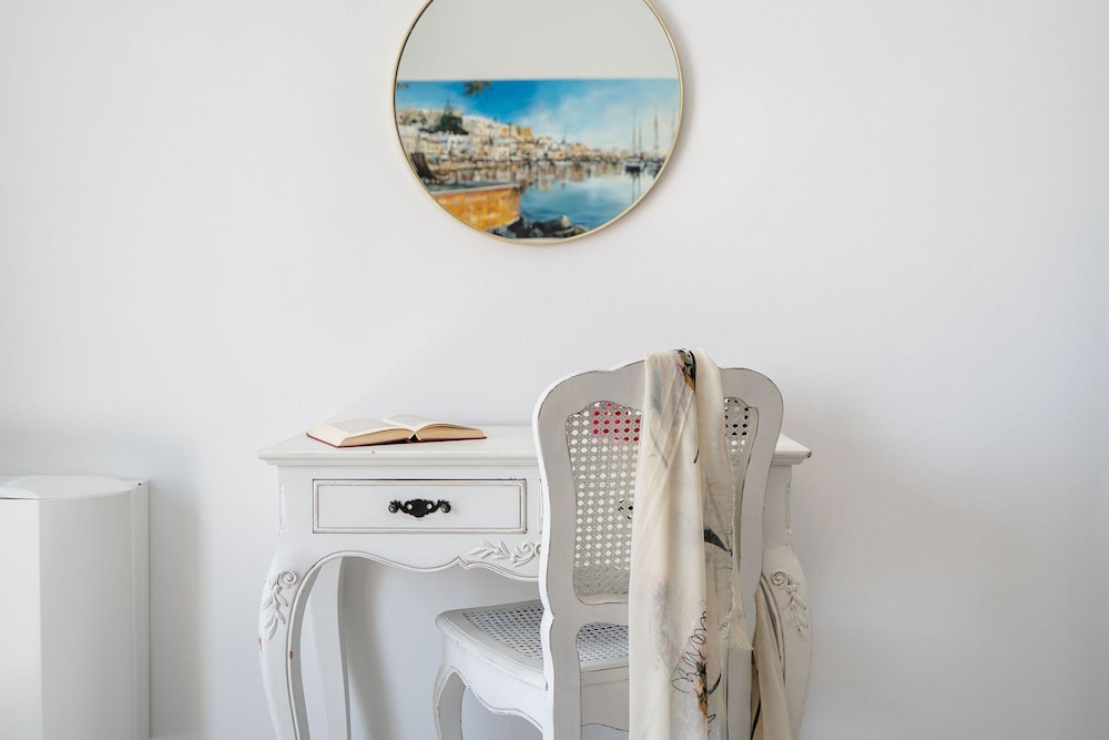 Kastro Boutique Apartment