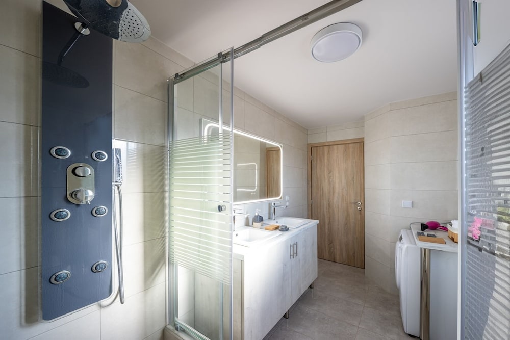 Gianna s Panoramic Seaview Twin Villas With Pool 2
