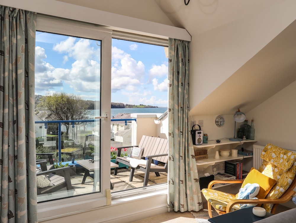 Menai View
