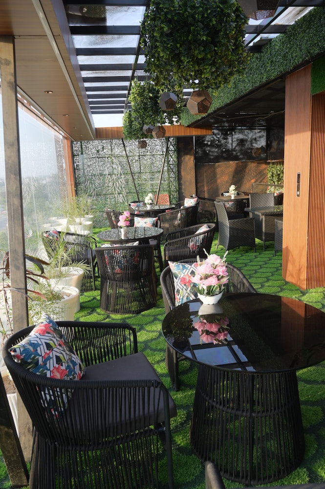 HOTEL MAATAR CHHAAYA
