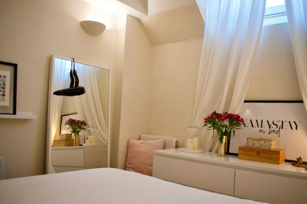 Cozy 1 Bedroom Home Near the City Centre view 4