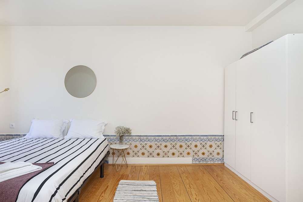 Gonzalo's Guest Apartments - Downtown Historic Flats IV