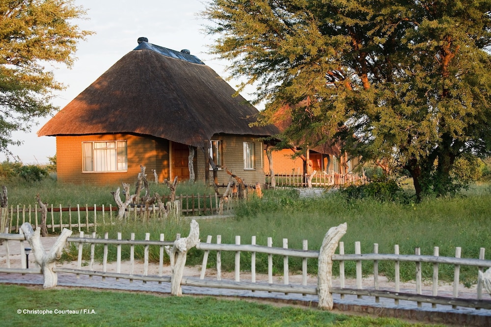 Grassland Safari Lodge