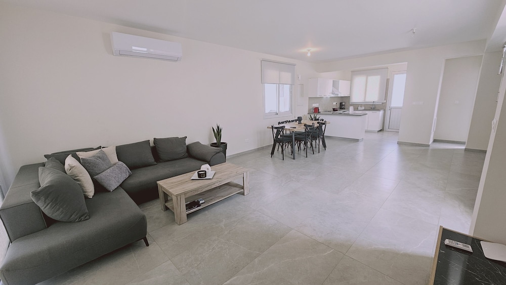Stay Villa Jasmine in Paphos