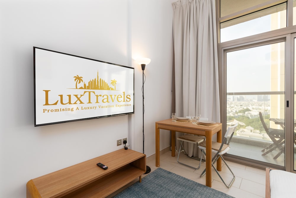 Lux BnB Studio Al Furjan