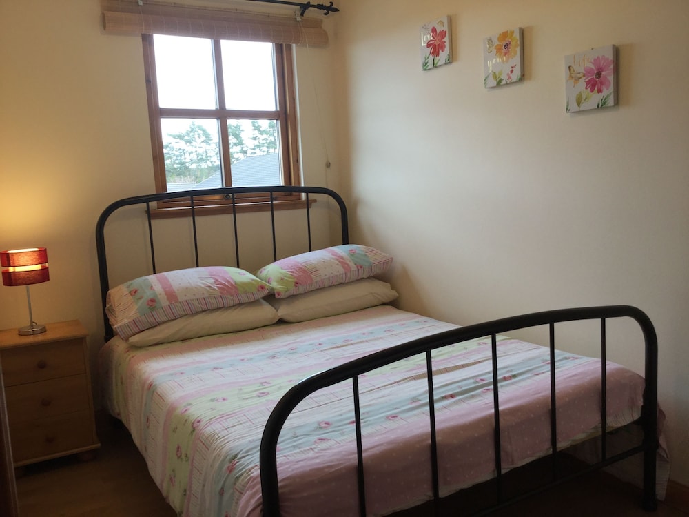 The Culloden is a Comfortable two Bedroom Apartment That Sleeps Four Adults