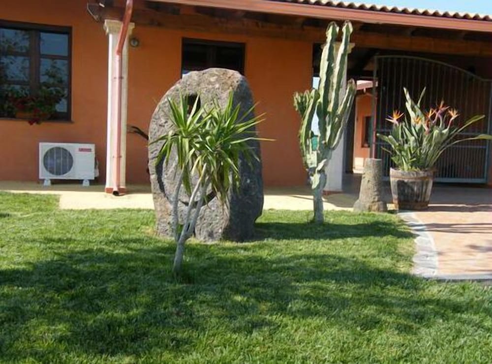 Photo 24