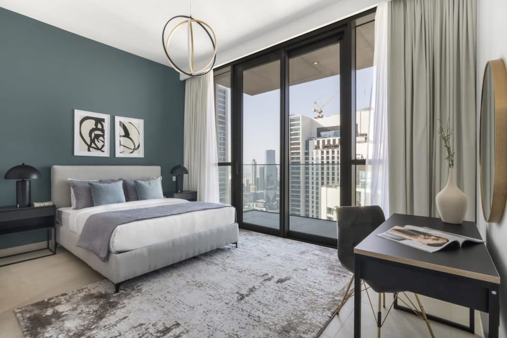 Silkhaus High Floor in Downtown Views Pool Gym