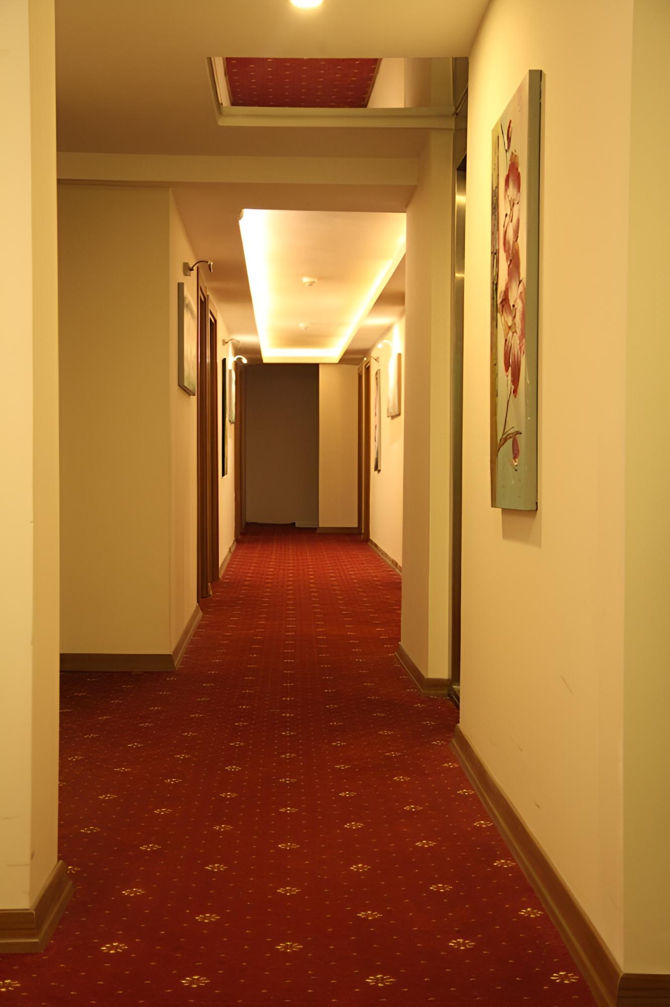 Grand Safir Hotel