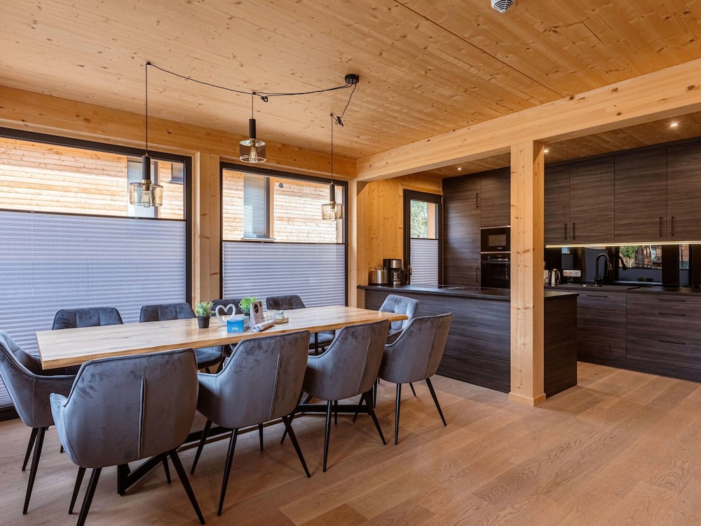 Attractive Holiday Home With Pool