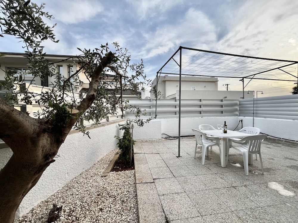79 AN - Stay Nissi Chrysland Studio 110