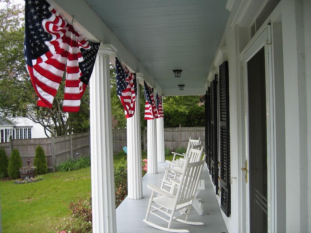 Liberty Hill Inn