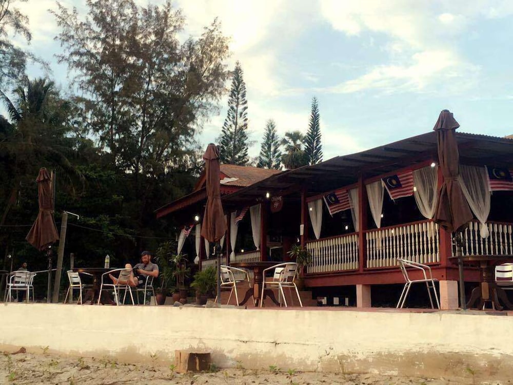 Kapas Island Resort