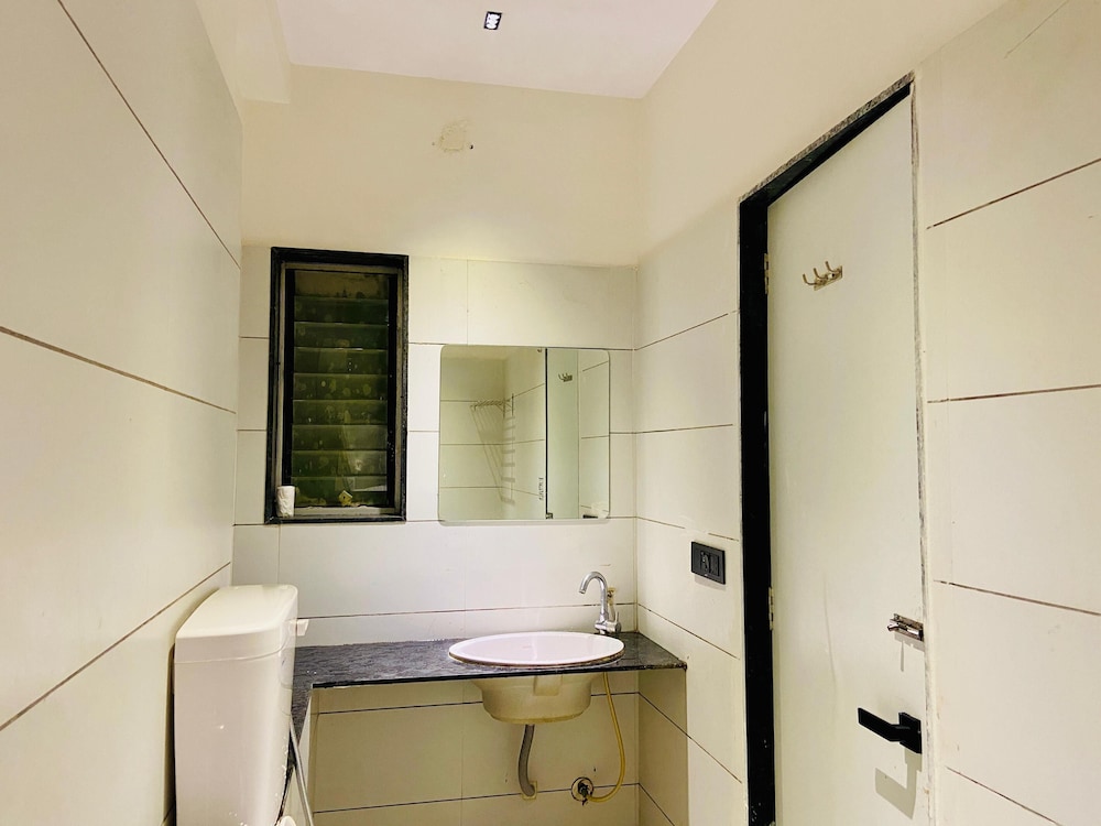 Hotel RV Residency