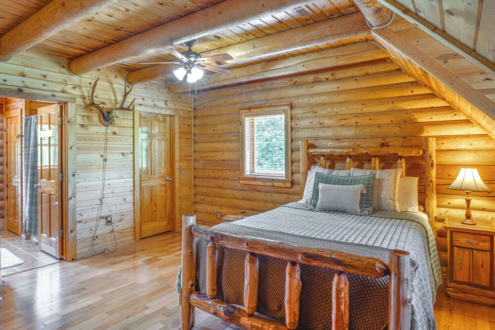 Rustic Retreat in Hickman on 160 Acres w/ Views! view 5