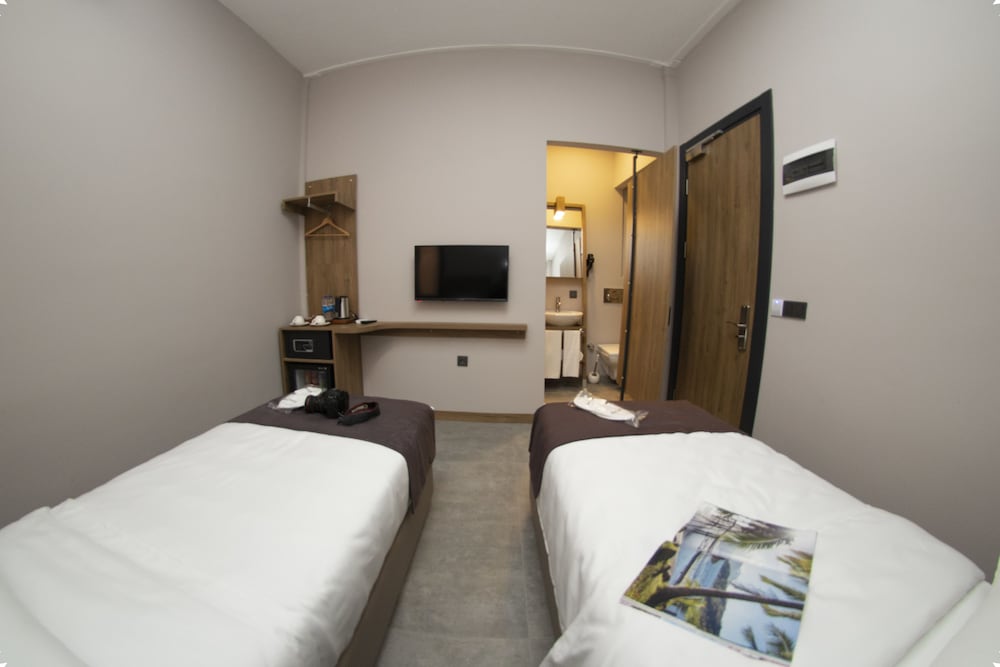 Jurnal Otel - Image 18