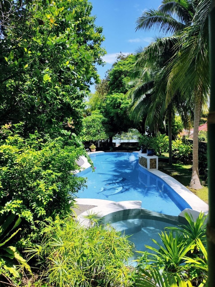 Best E Villas Providence