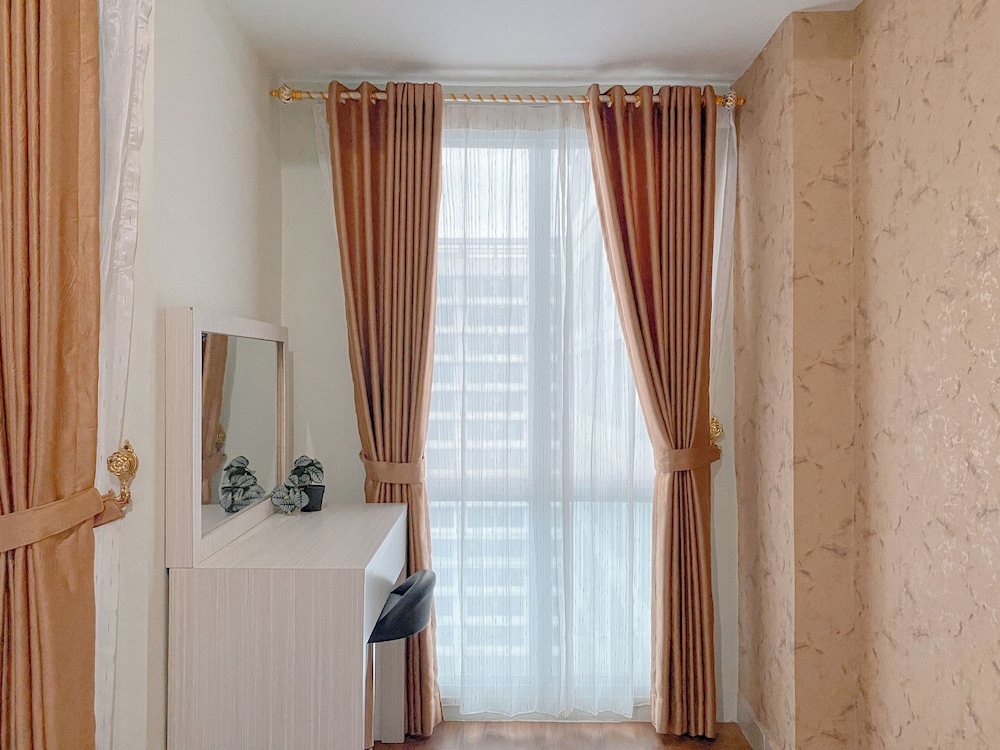 Cozy And Best Deal Studio Apartment Grand Dhika City